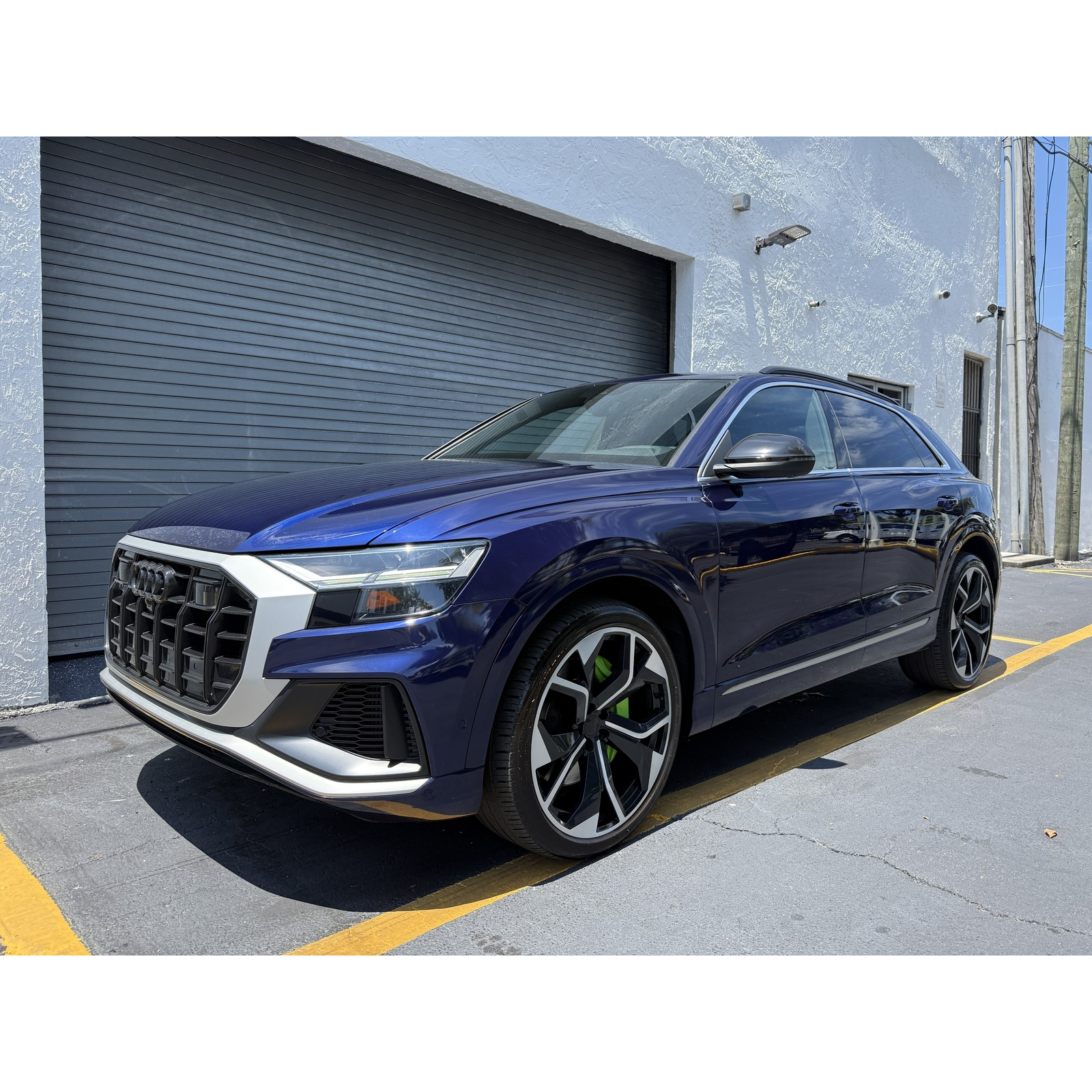 Top Gear Motors Front Right Headlight Lens Cover Shell for 2019-2023 Audi Q8 and SQ8 Clear Polycarbonate - Image 4